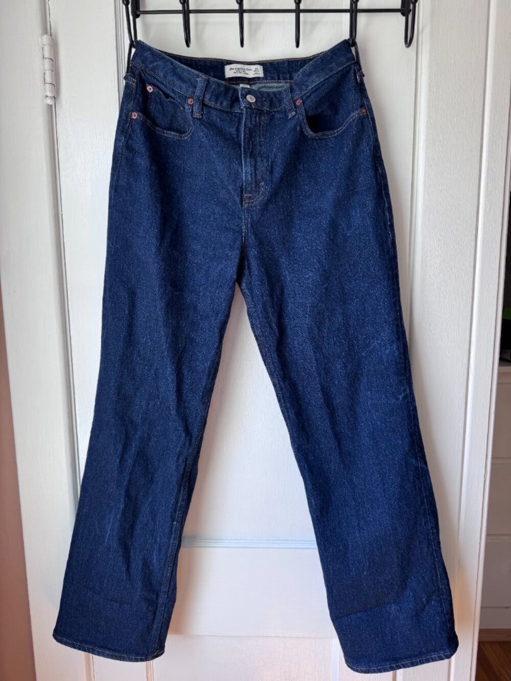 New Dark Rinse Abercrombie Jeans - Picture 4 of 5